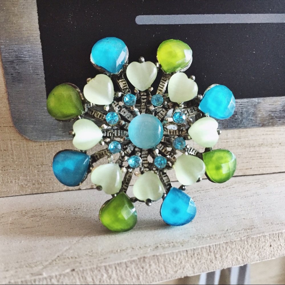 Vintage Starburst Pin - Picture 1 of 2